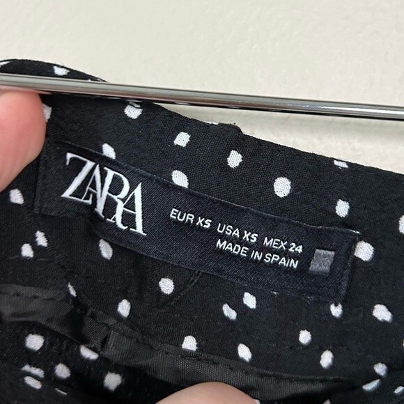 Zara Black Polka Dot Patterned Flowy Style Skort Size XS - Picture 3 of 5